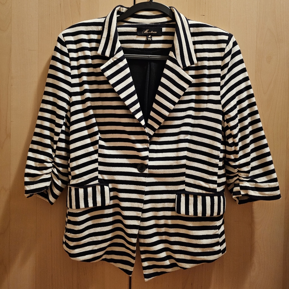 Monteau Black and White Striped Blazer